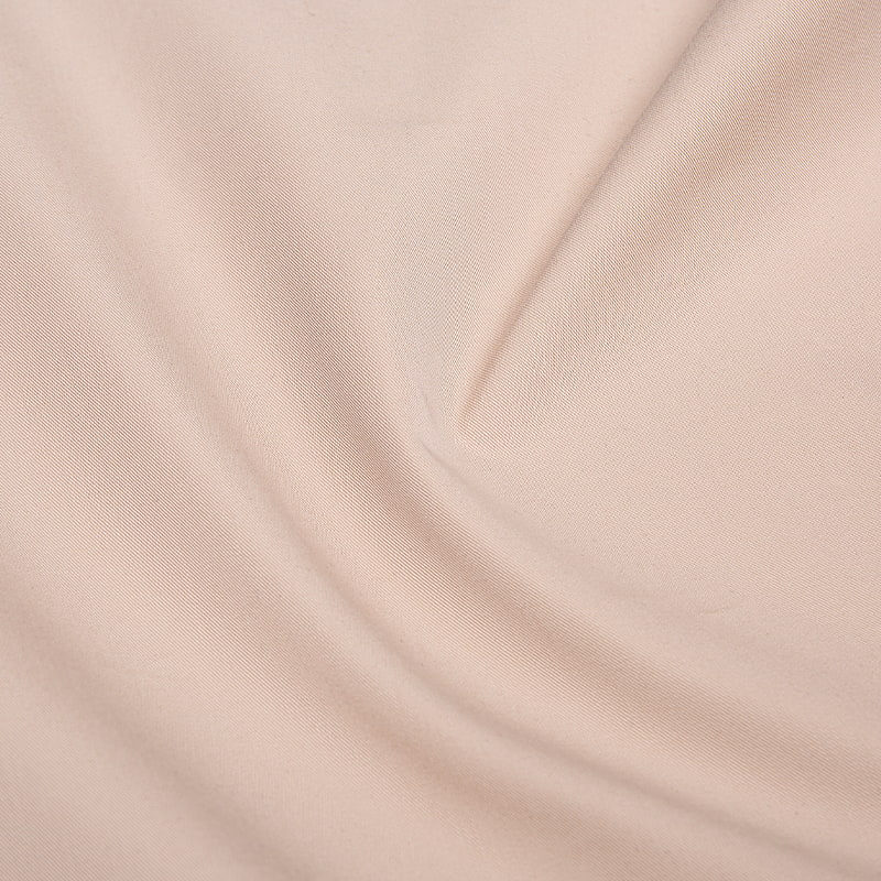 Hoe lijn je een jurk: stapsgewijze handleiding met tips voor geweven stoffen